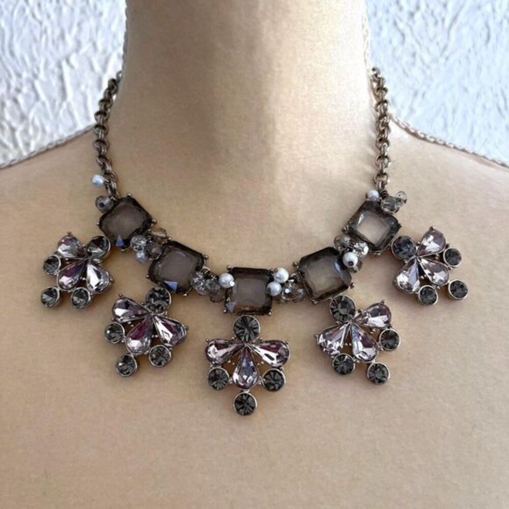 VINTAGE WHITE HOUSE | BLACK MARKET SILVERTONE CHOKER NECKLACE 16 in. ext…